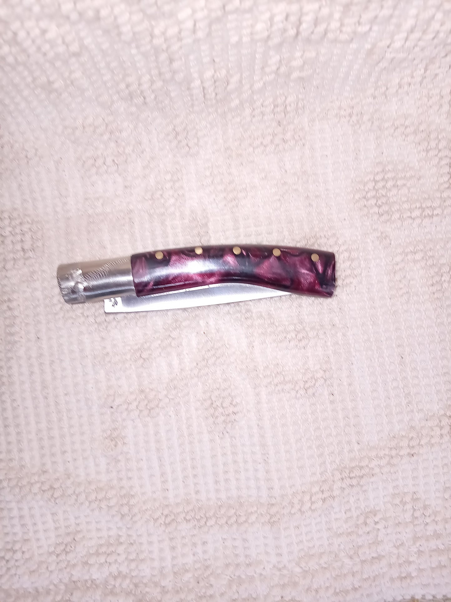 Coltello  pattadese con anima lama 9,3 CM  impugnatura in kirinite viola e nera.